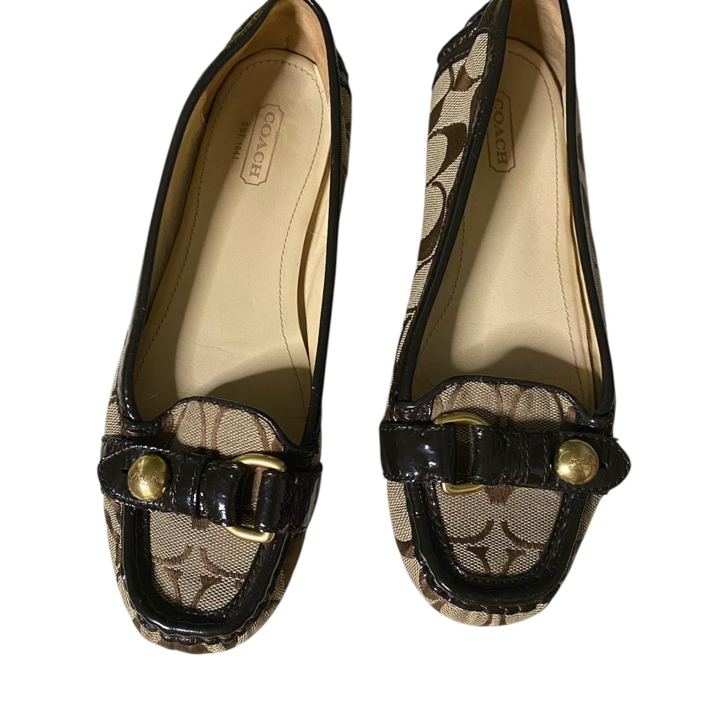 Coach Hellen Black And Tan Loafers